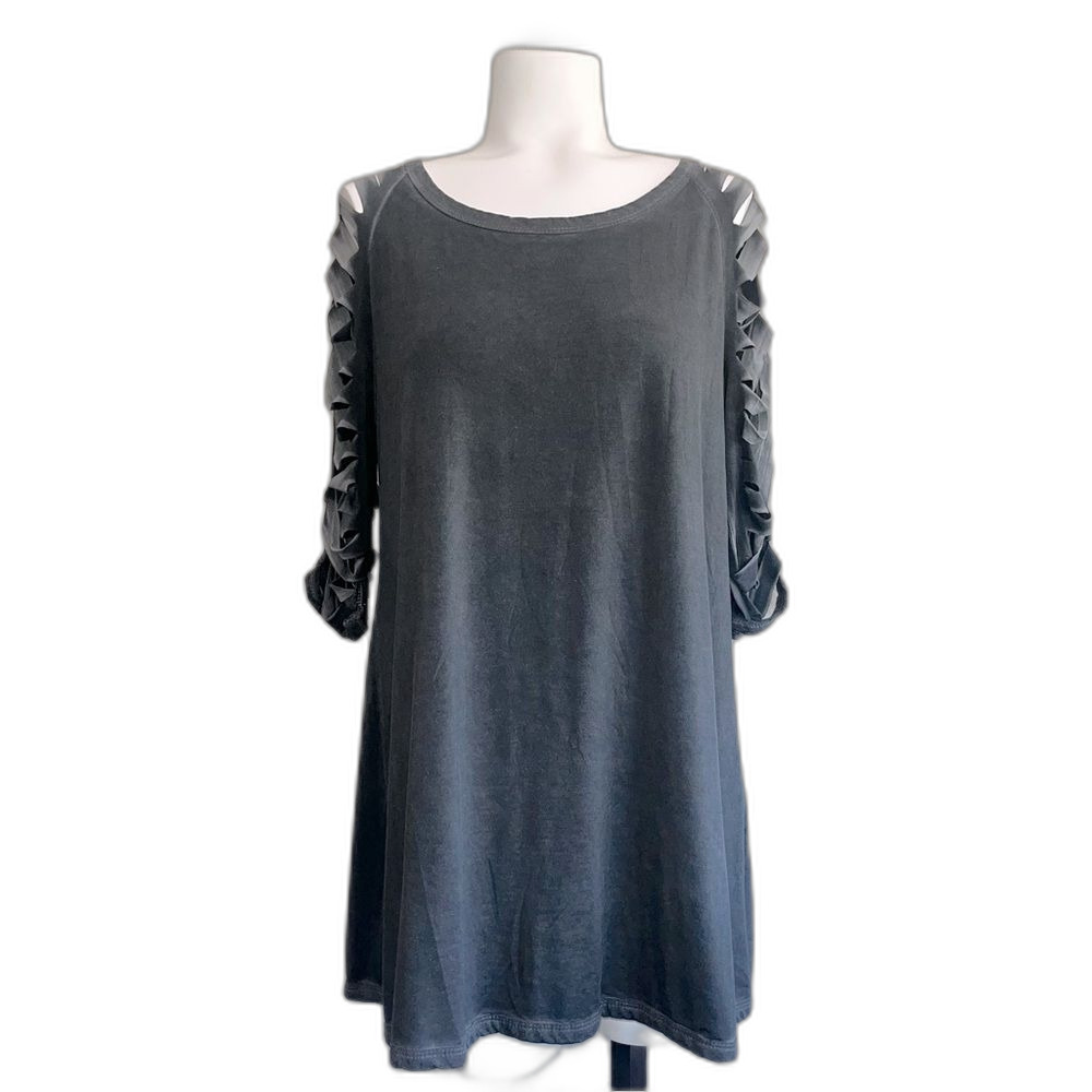 Very Moda Dark Charcoal Gray Distressed Sleeve Tunic Top Small Medium S/M NWOT - Picture 1 of 7